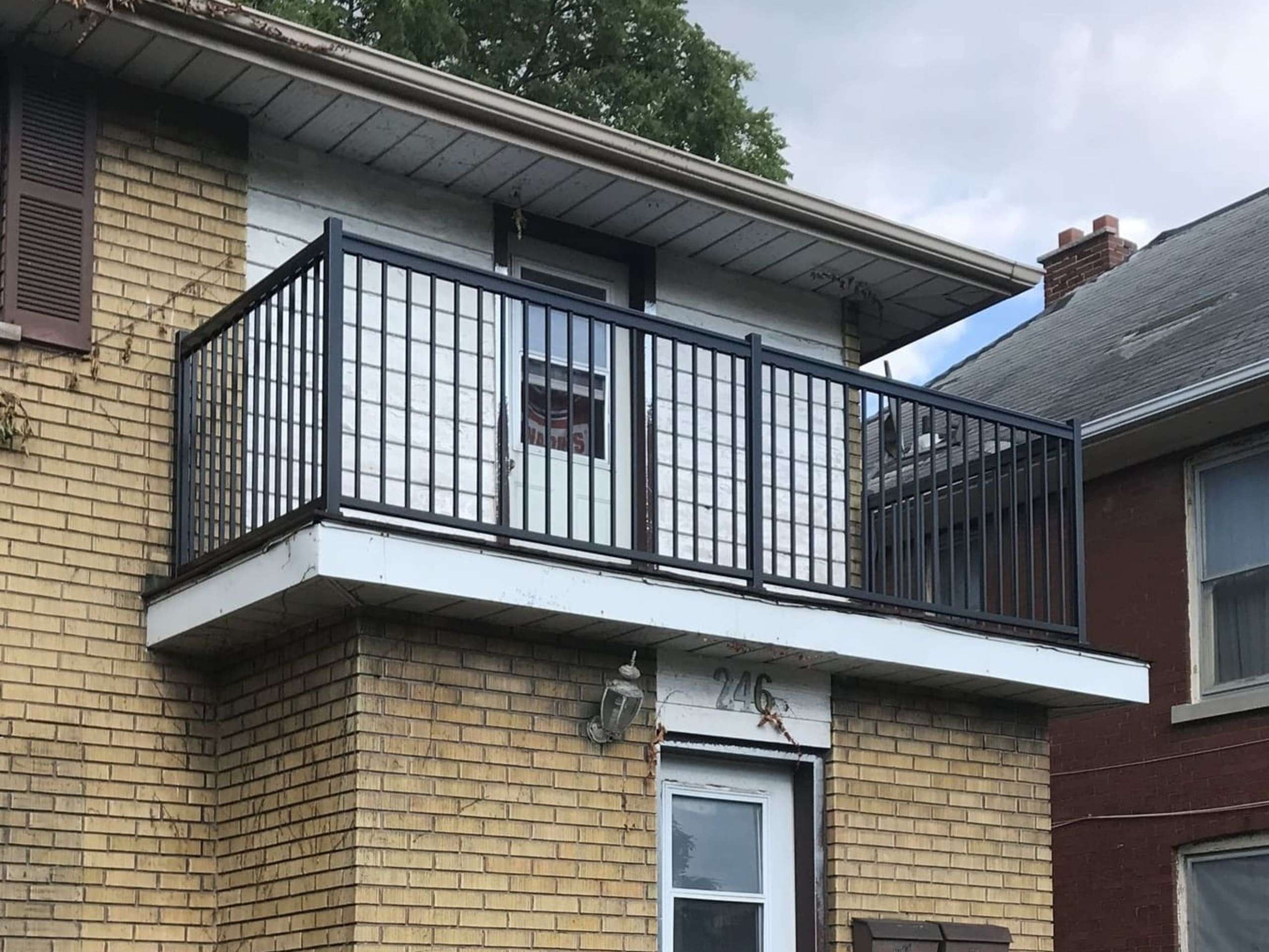 Custom Balcony Fabrication & Installer for Commercial