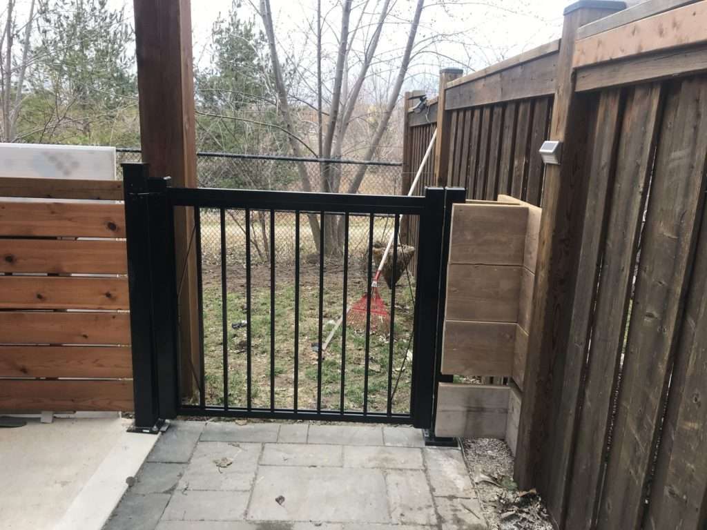 Custom Aluminum Fence Gate Installation Oakville, ON